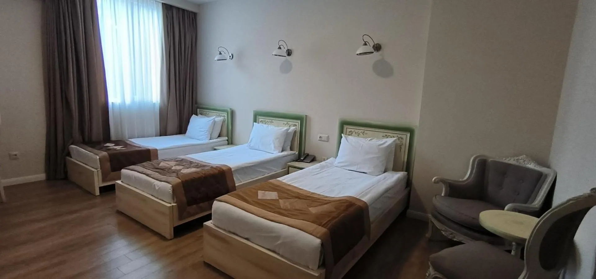 Prestige Palace - Esquisse Hotel Tbilisi Georgien