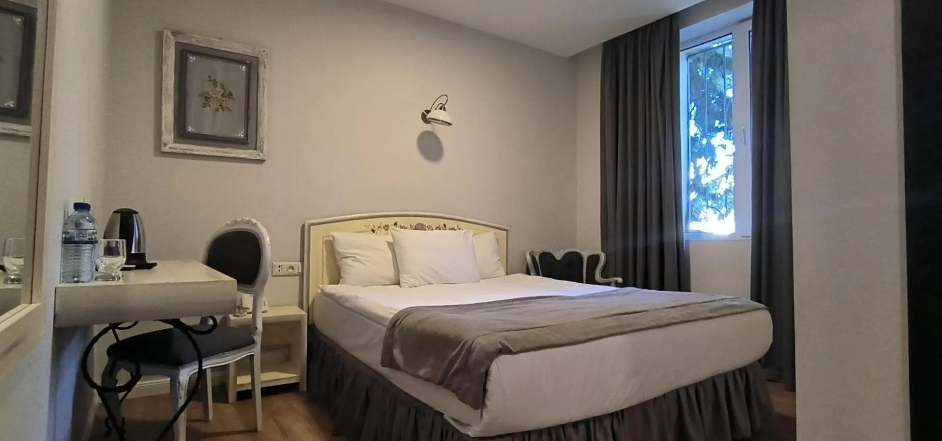 Prestige Palace - Esquisse Hotel Tbilisi Georgien