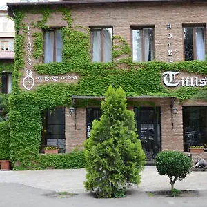 מלון Tiflis Hotel